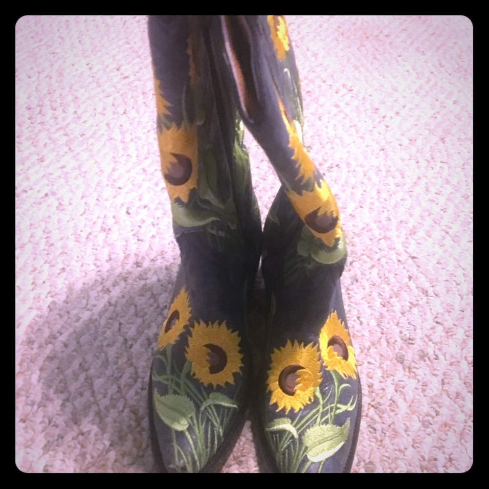 Sunflower boots